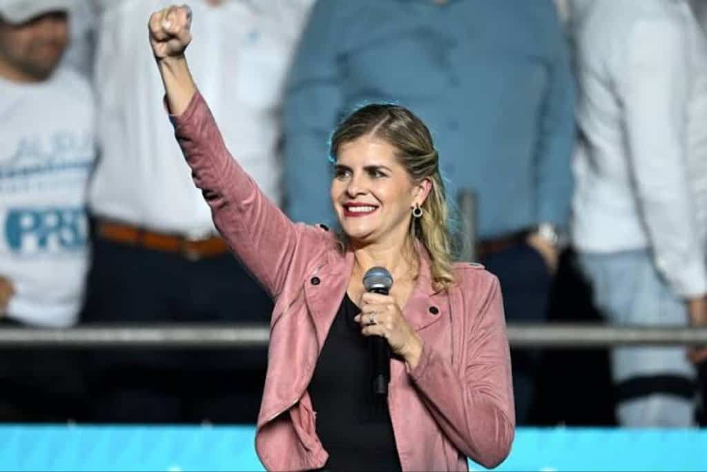 Laura Fernández se convierte en presidenta electa de Costa Rica tras victoria en primera vuelta